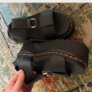 Dr Martens size 6 Francis -like new condition